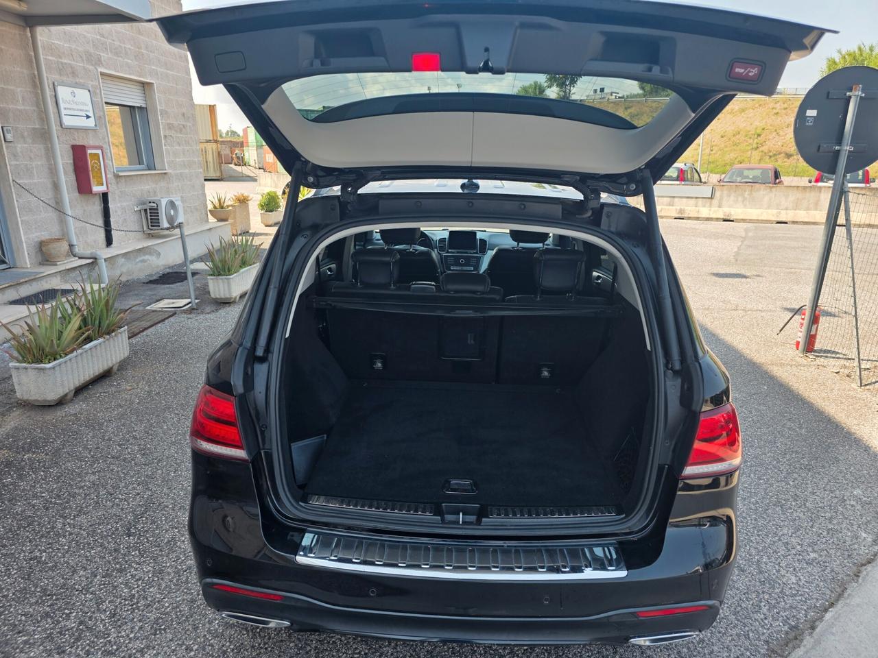 Mercedes-benz GLE 250 premium strafulll pedane pelle