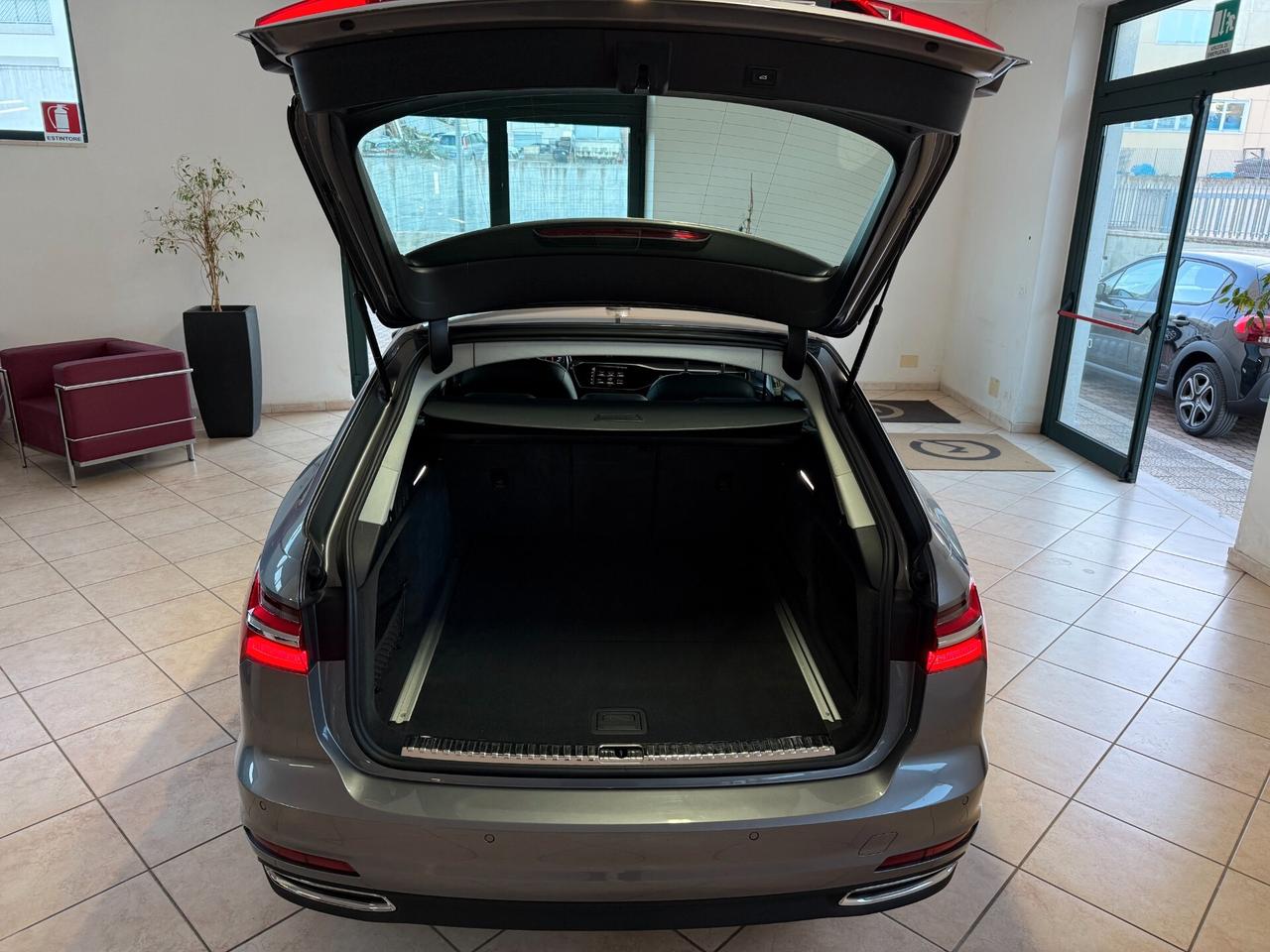 Audi A6 Avant 40 2.0 TDI S tronic Business Design