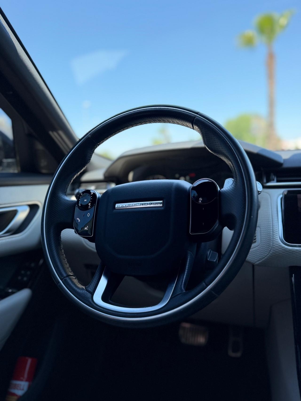 Land Rover Range Velar 2.0D I4 240 CV R-Dynamic