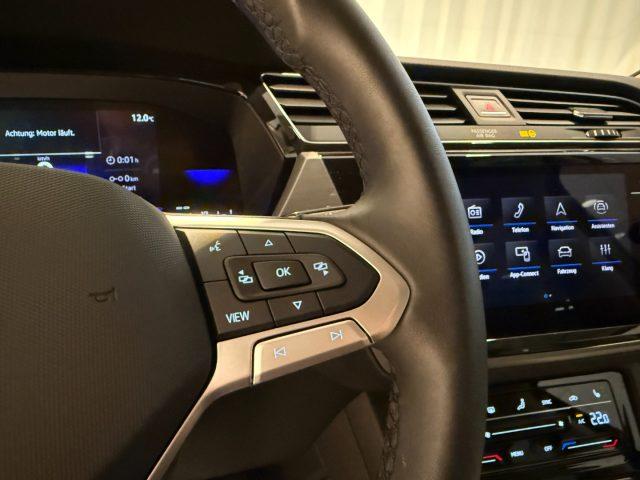 VOLKSWAGEN Touran 1.5 TSI DSG Business 7P ACC Camera GANCIO