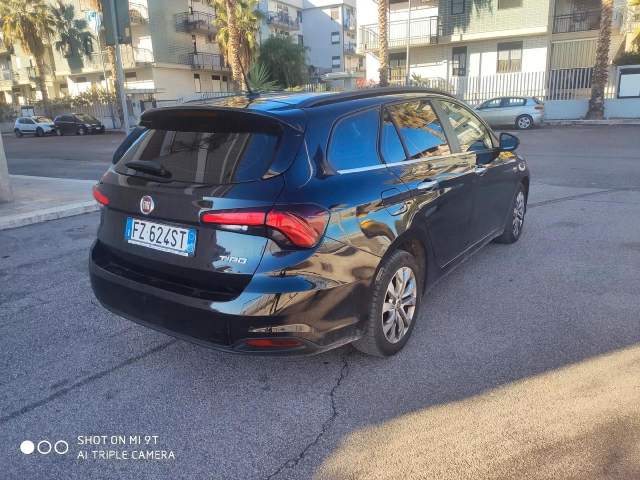 Fiat Tipo 1.6 Mjt S&S SW Lounge