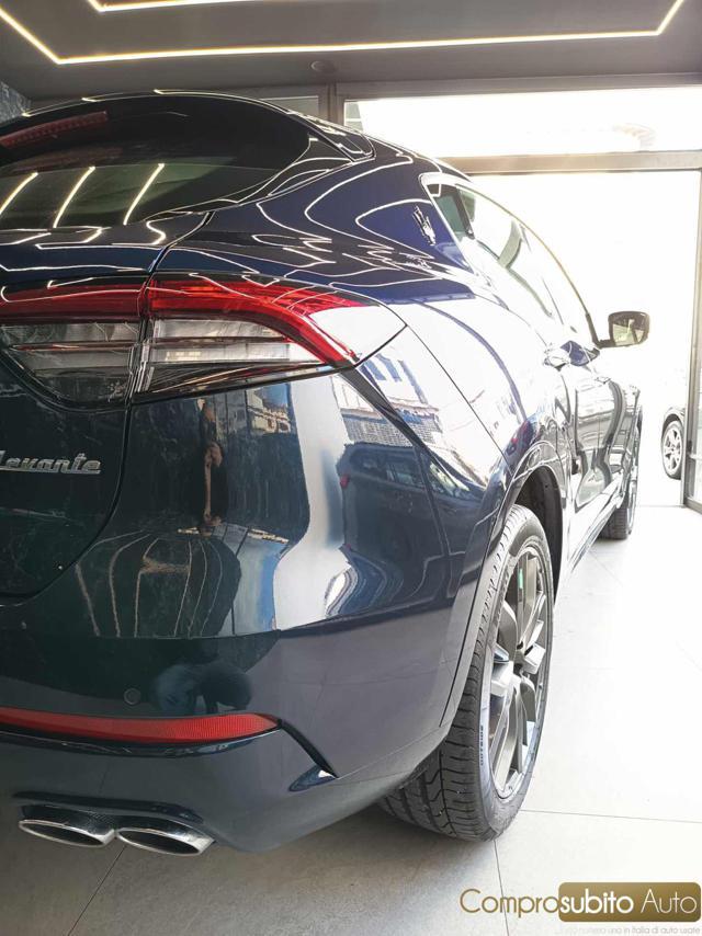 MASERATI Levante MHEV 330 CV AWD GT