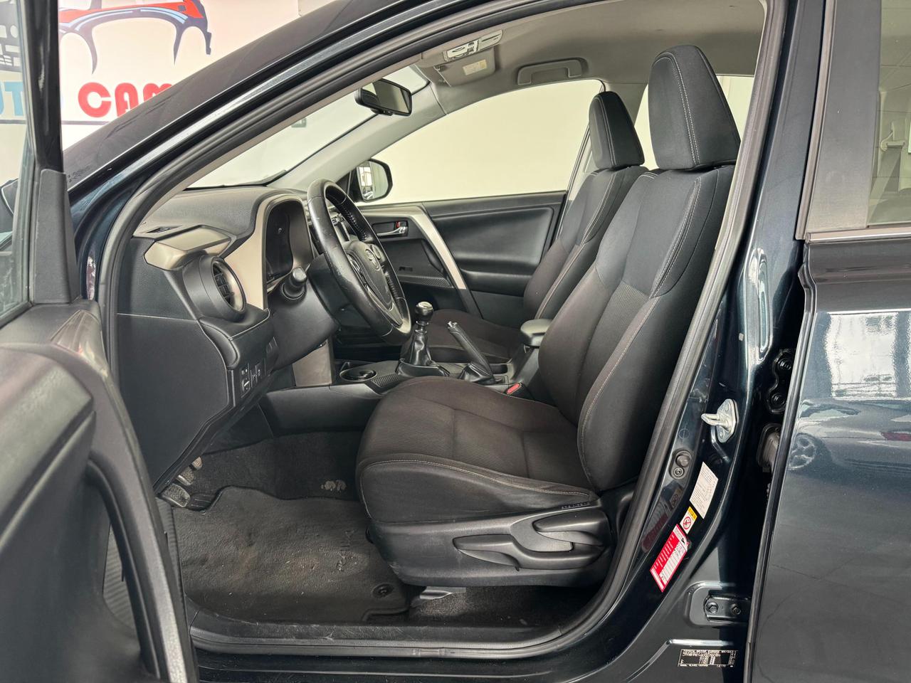 Toyota RAV4 2.0 d-4d Active 2wd 124cv mt