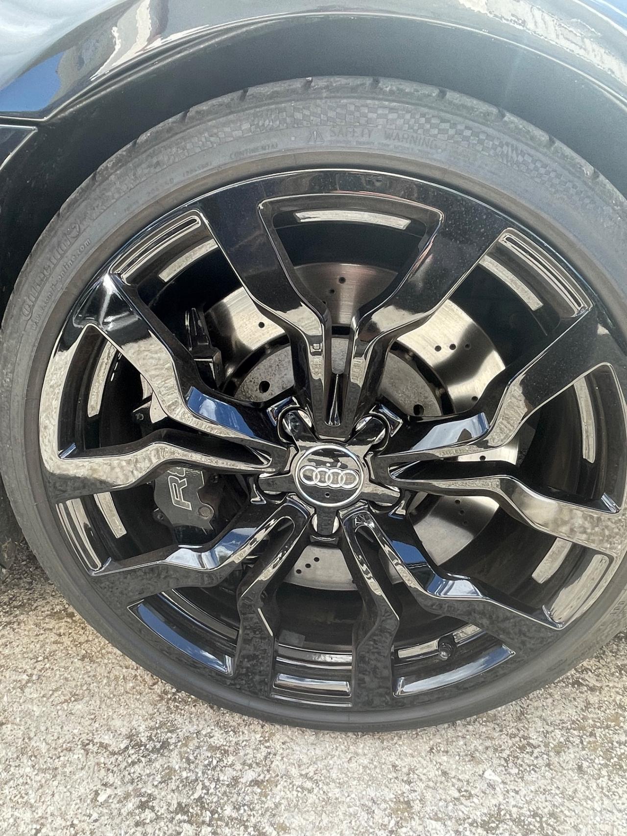 Audi R8 4.2 V8 FSI quattro R tronic