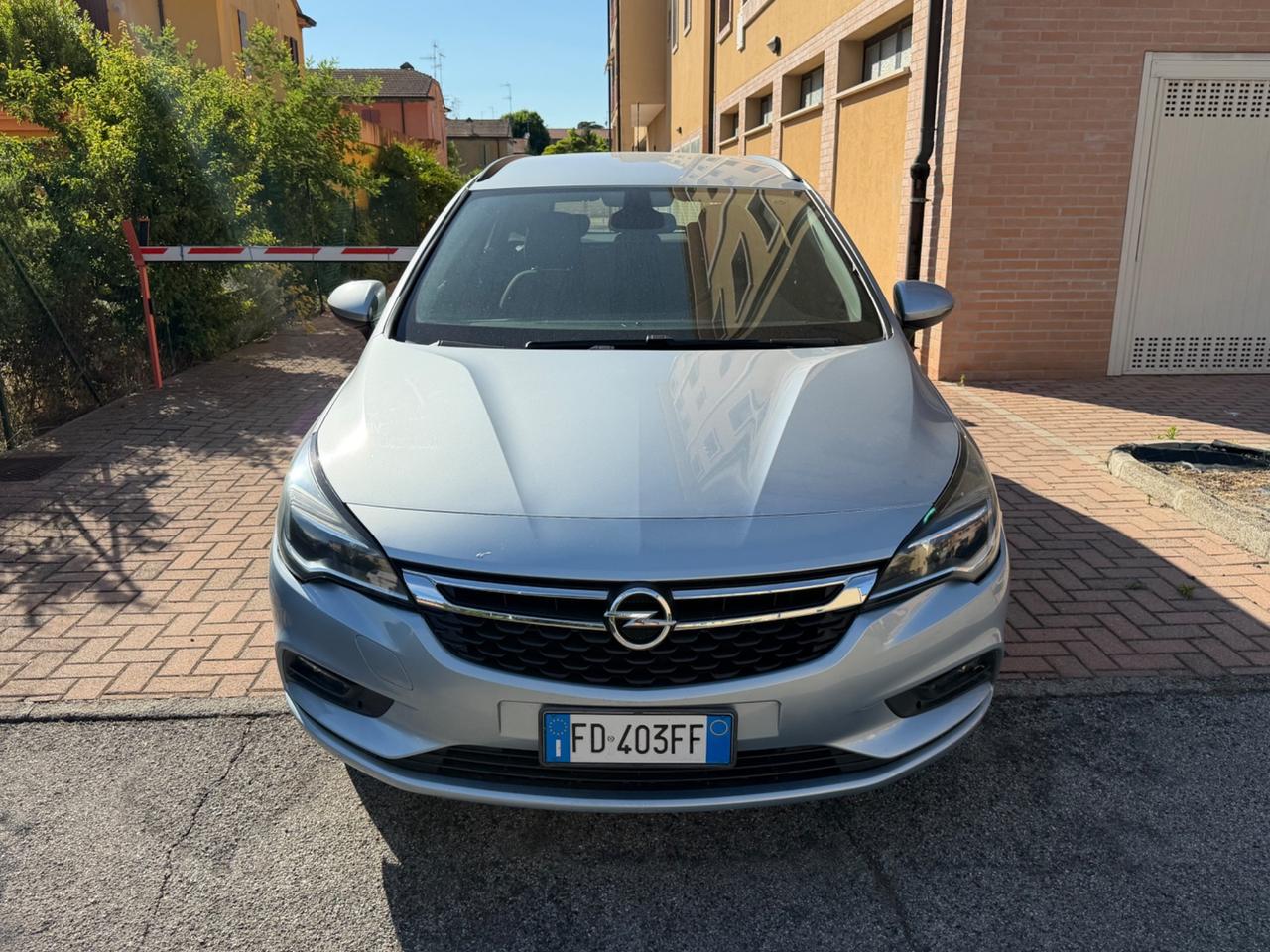 Opel Astra 1.6 CDTI EcoFLEX S&S Sports Tourer Cosmo