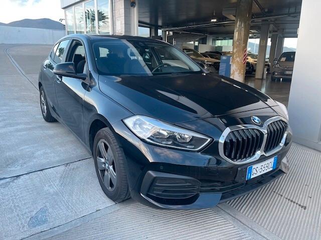 Bmw 116 116d 5p. Advantage