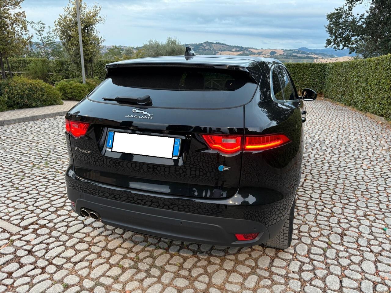 Jaguar F-Pace (X761) 2.0D S&S Pure 163 6M 10-2019