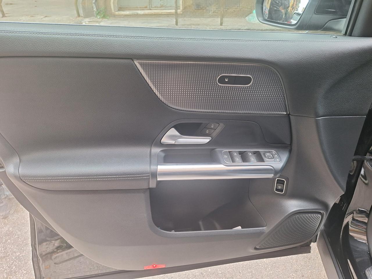 Mercedes-benz CLA 200 d Automatic