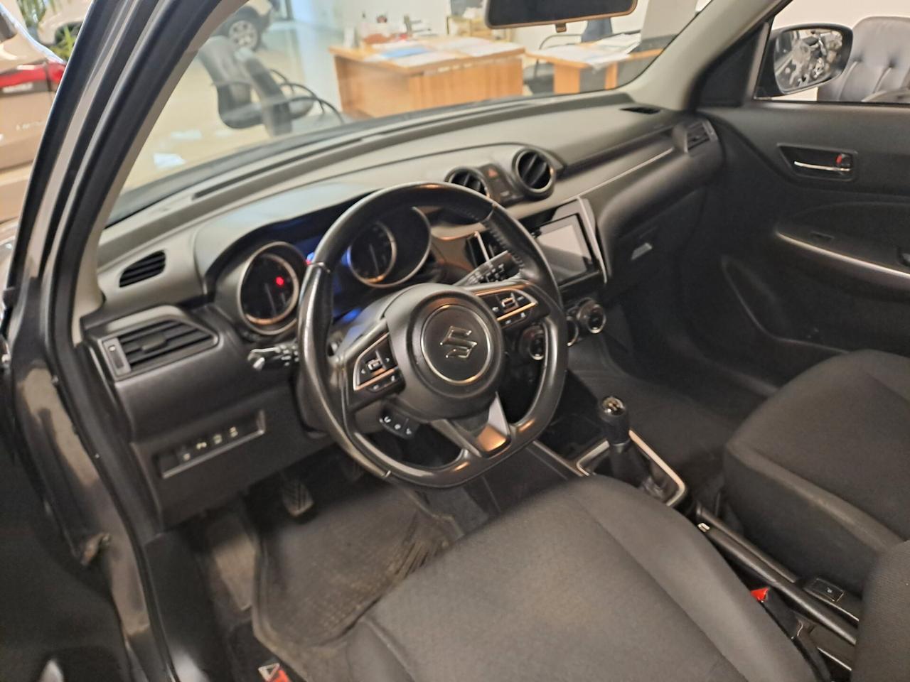 Suzuki Swift 1.2 Hybrid 4WD AllGrip Top