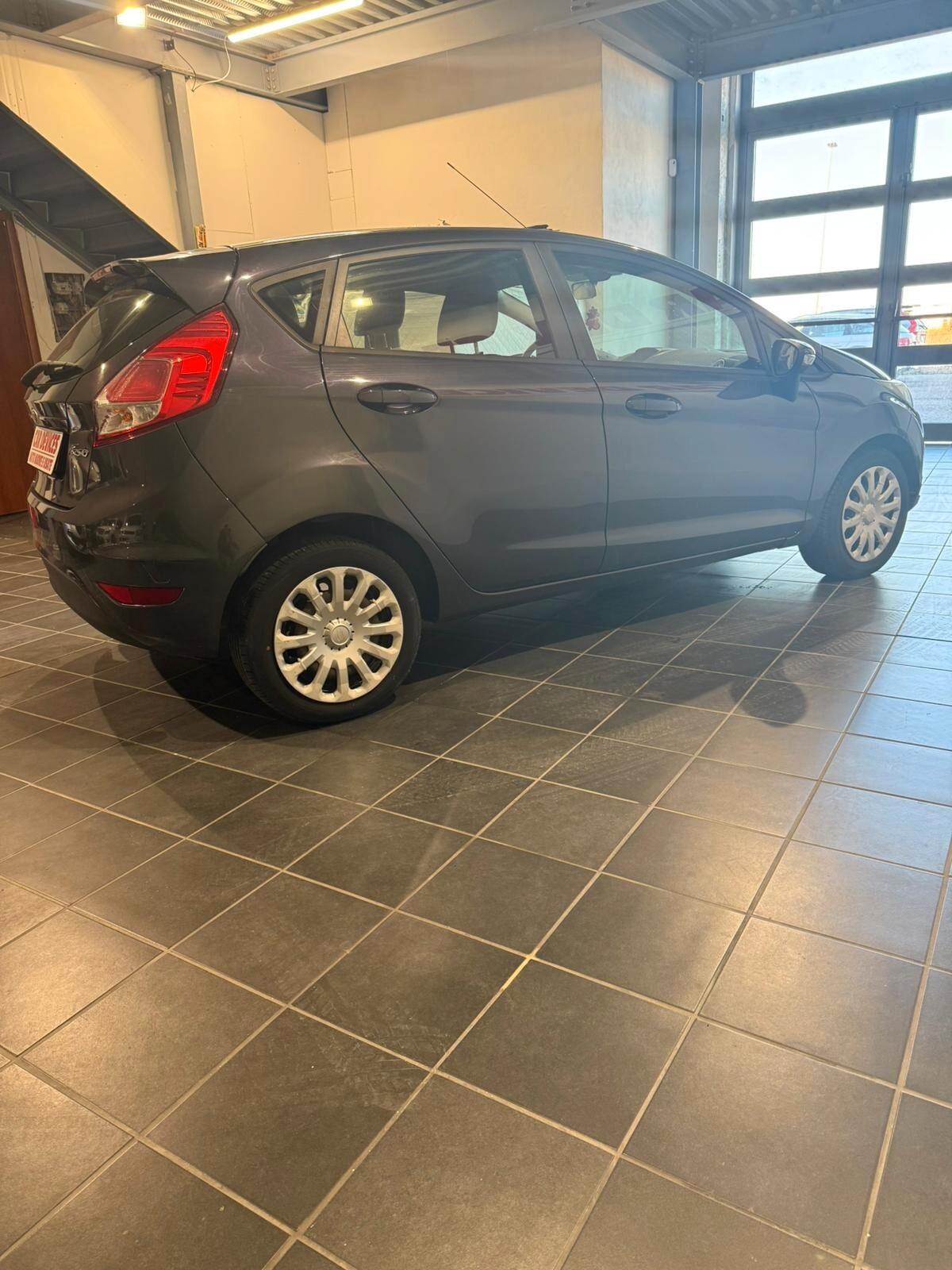 Ford Fiesta GPL - NEOPATENTATI