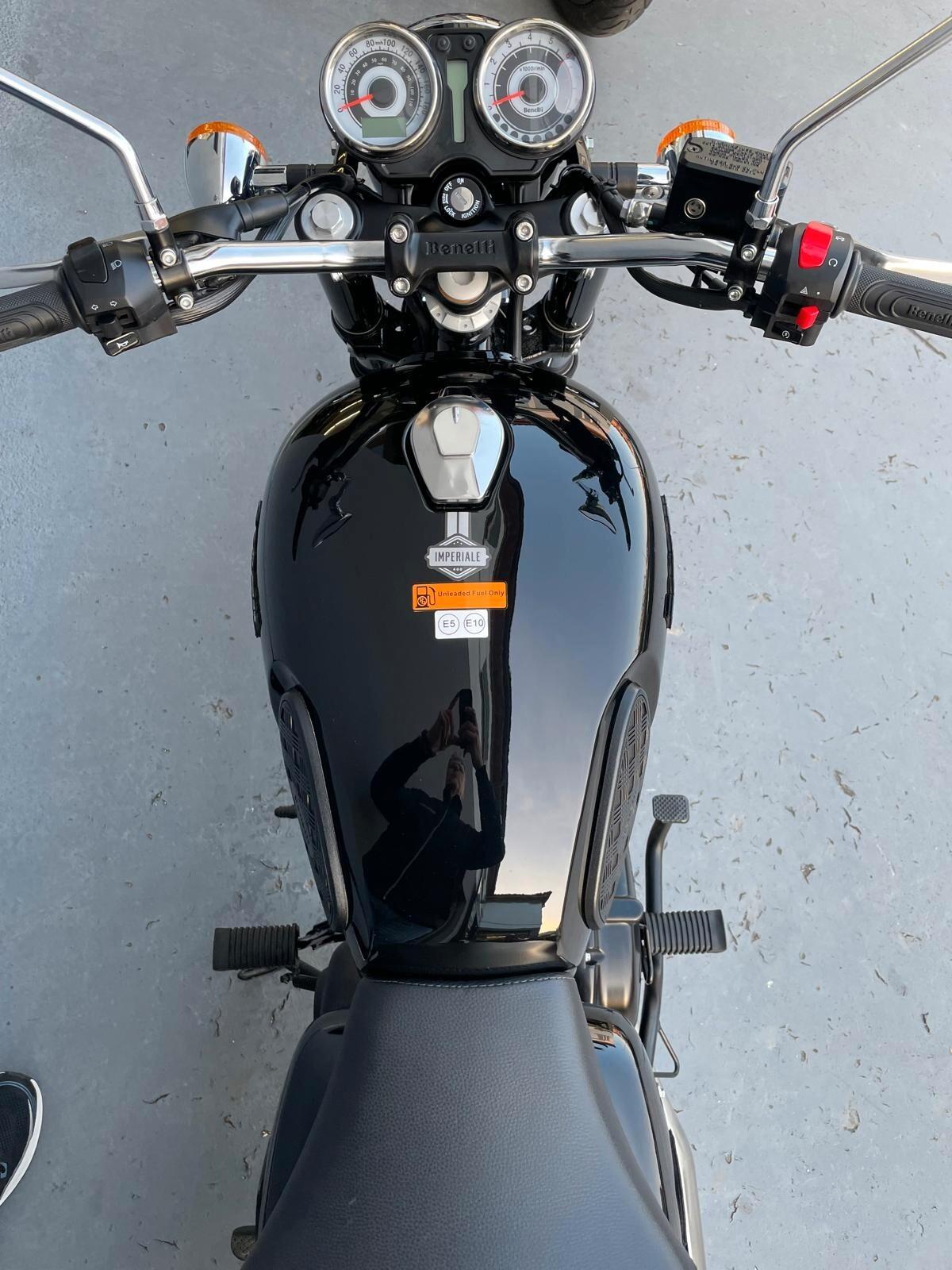 Benelli Imperiale 400 - 2023