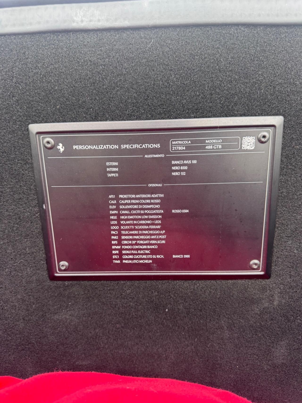 Ferrari 488 GTB PERMUTE iva book full lift carbonio