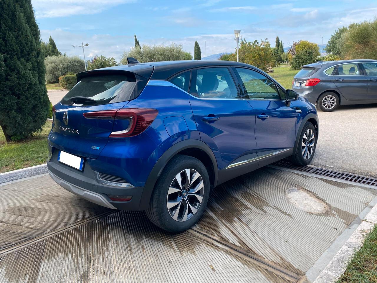 Renault Captur Plug-in Hybrid E-Tech 160 CV Intens