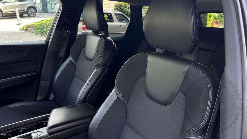Volvo XC60 D5 AWD Geartronic Business GANCIO T. GUIDA SEMIAUTOM.