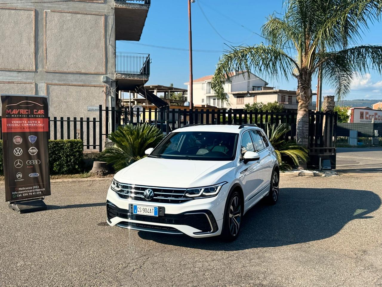 Volkswagen Tiguan R line 2.0 TDI 200 CV SCR DSG 4MOTION R-Line