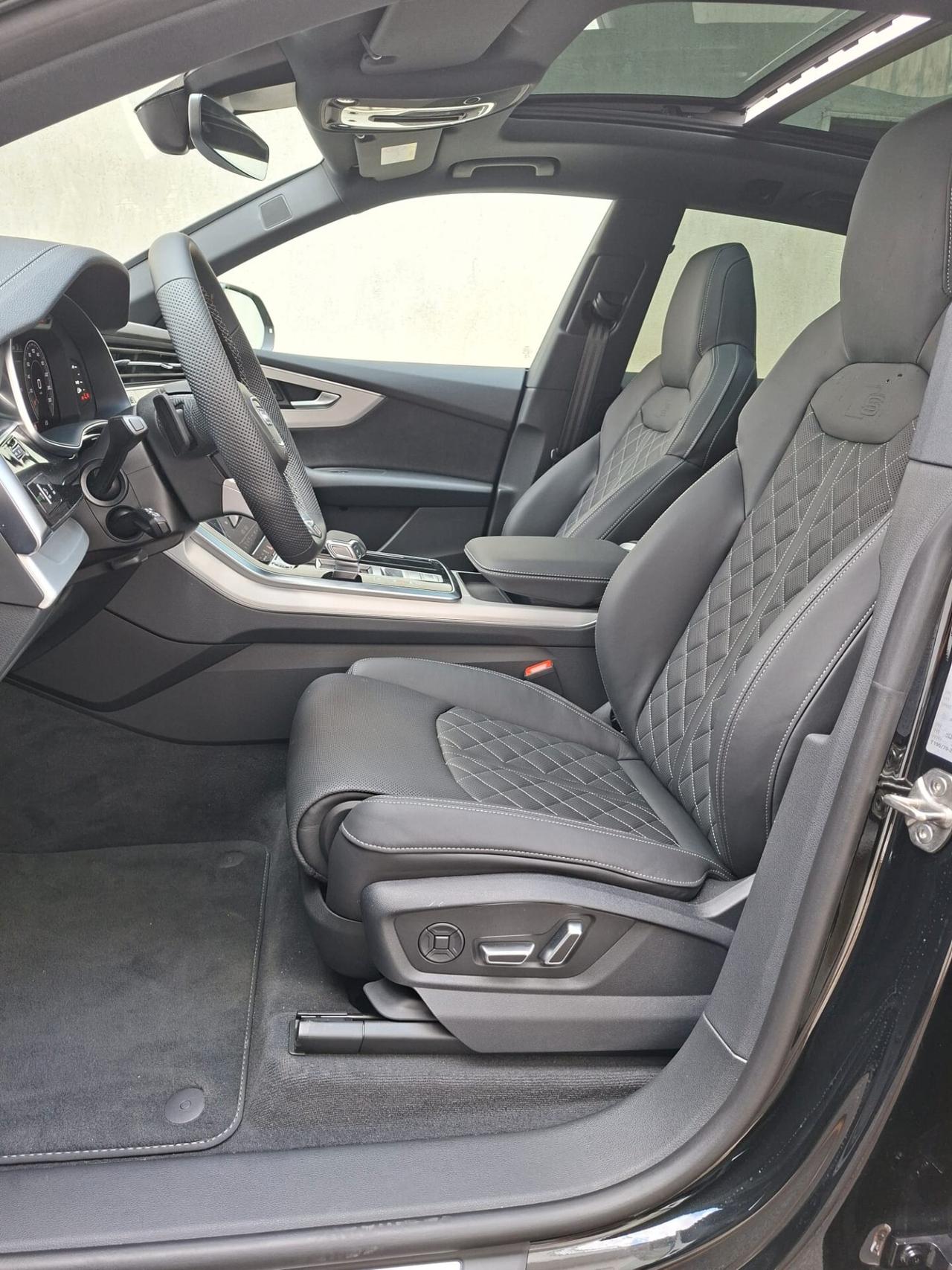 Audi Q8 SUV TDI quattro 210 kW tiptronic S line edition