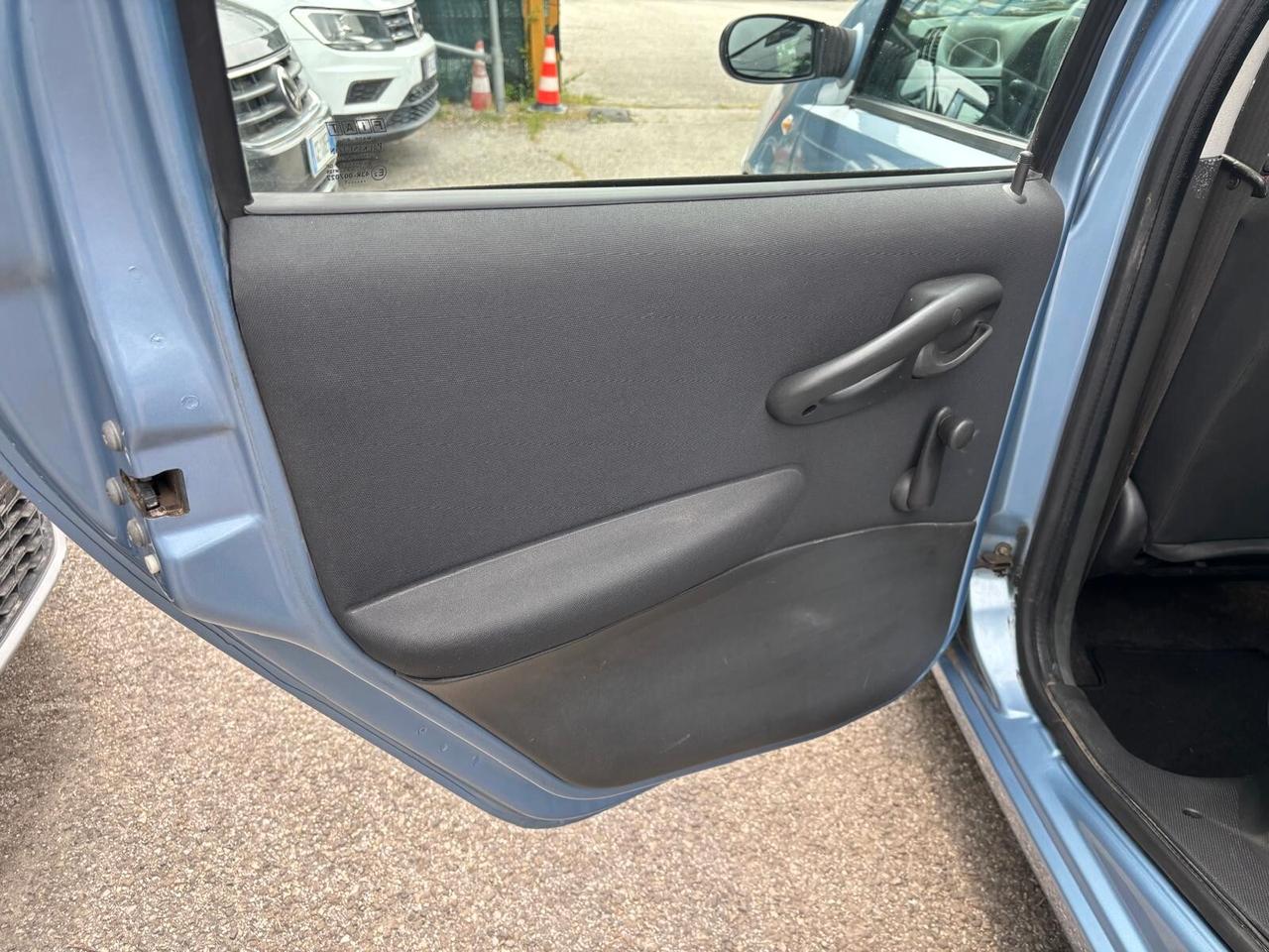 Fiat Punto Classic 1.2 5 porte Natural Power OK Neopatentati