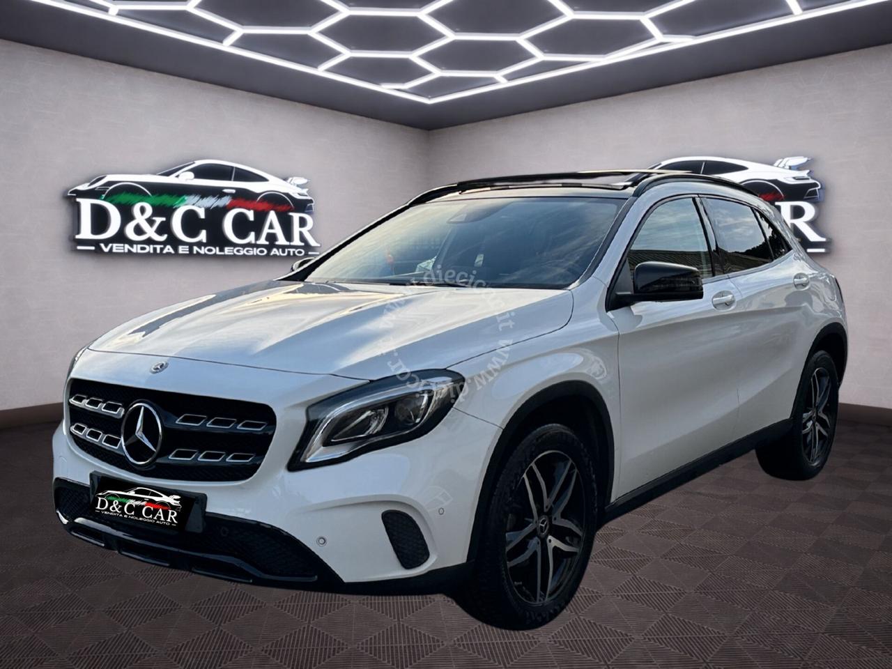 Mercedes-benz GLA 180 Sport Night Edition auto TETTO LED 19' UNIPRO NAVI