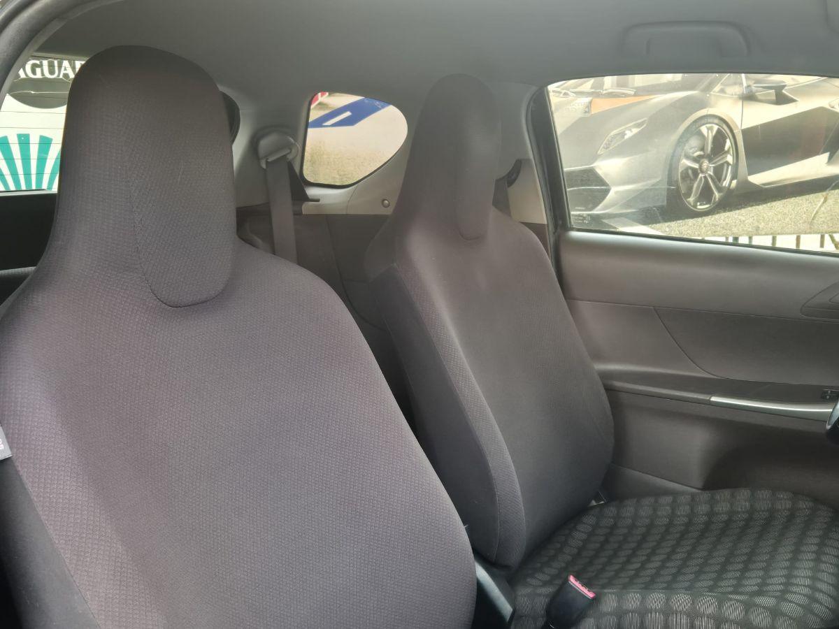 TOYOTA - iQ - 1.0 Multidrive Versione Lancio