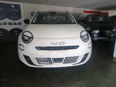 Fiat 600 Hybrid 110 CV DCT MHEV