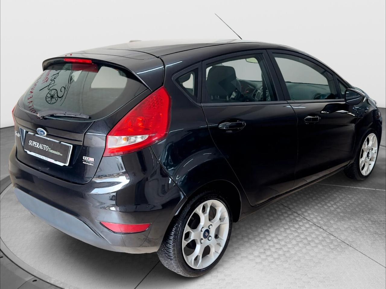 Ford Fiesta 1.4 TDCi 5p. Titanium