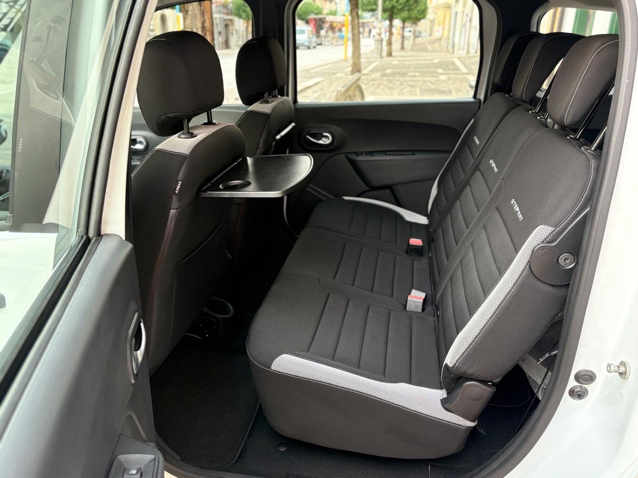 Dacia Lodgy STEPWAY 1.5dCi 7 POSTI AUTOCARRO N1