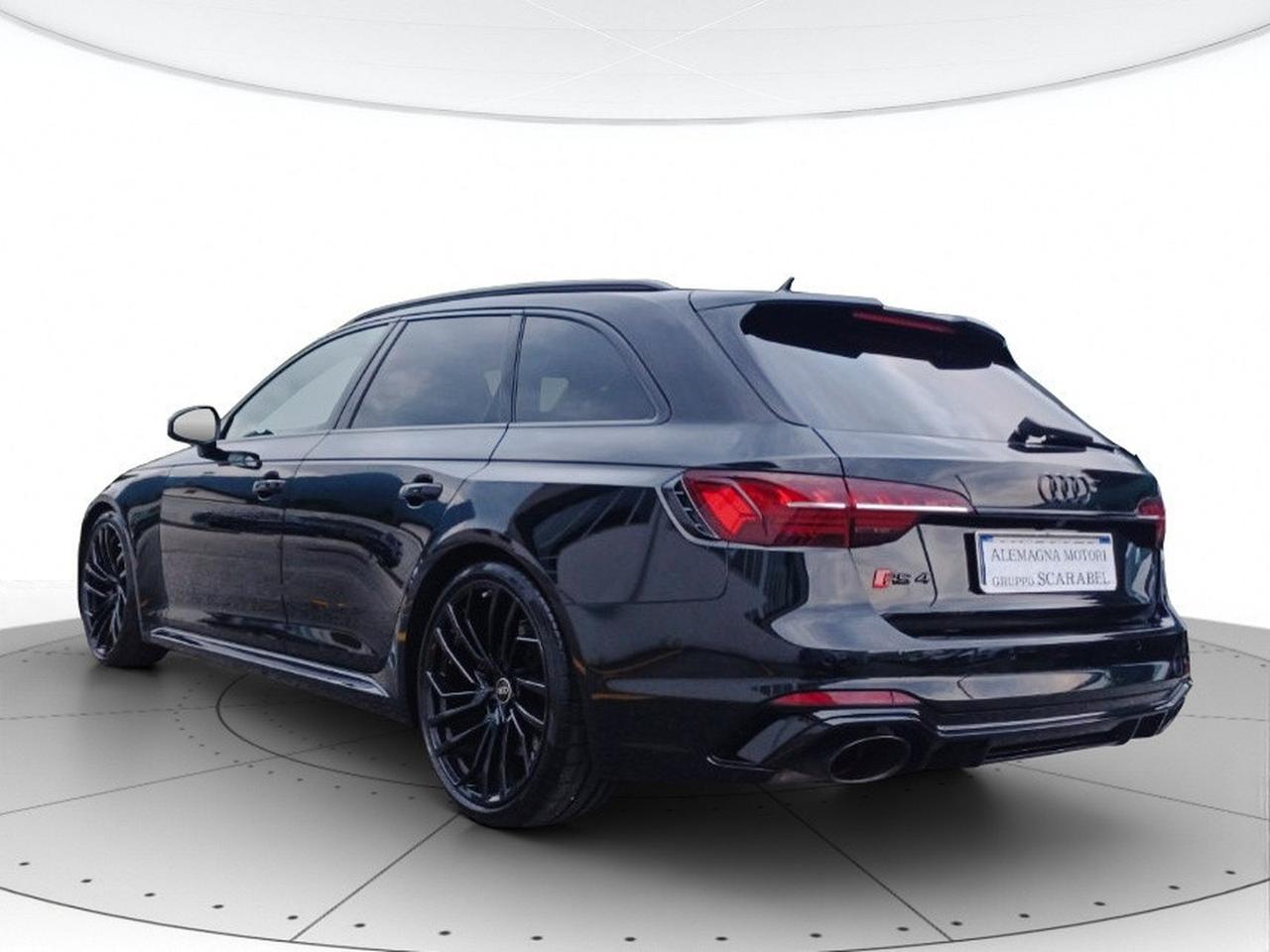 Audi RS4 avant 2.9 tfsi quattro 450cv tiptronic