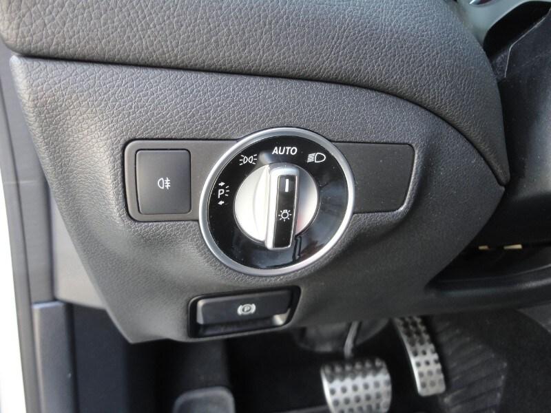 MERCEDES CLA (C/X117) CLA 220 d S.W. Aut...
