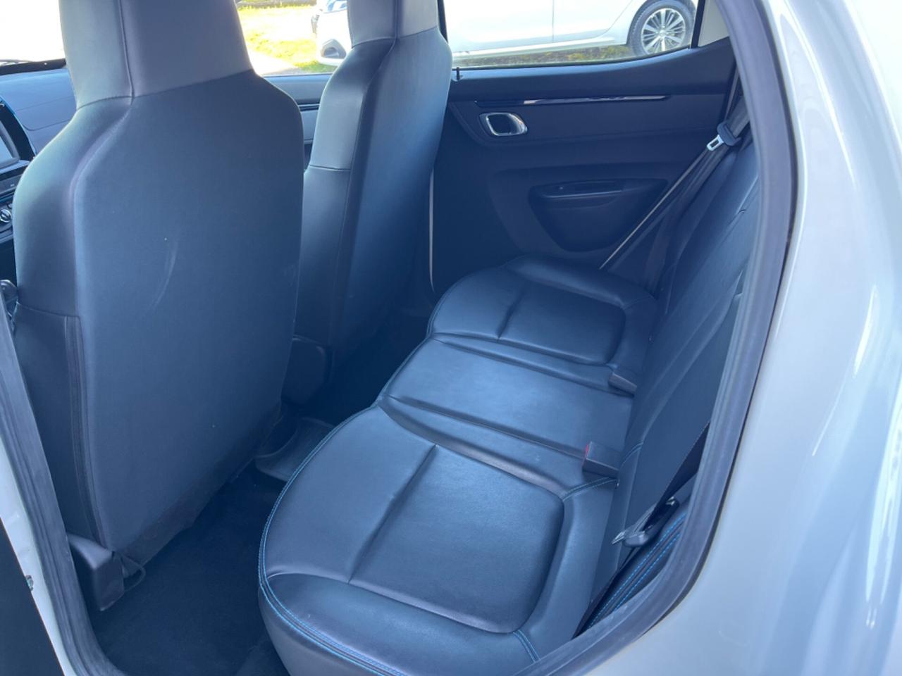 Dacia Spring Comfort Plus Electric 45 km 7.000 pari al nuovo