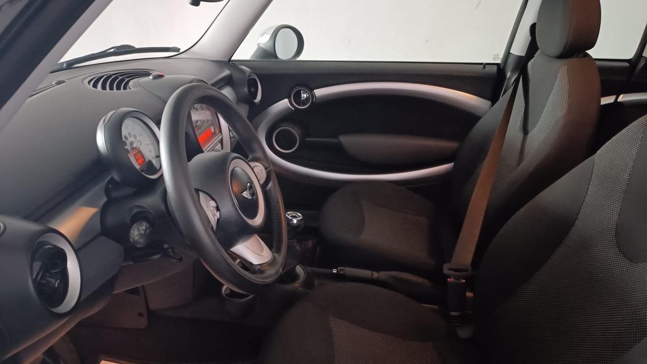 Mini Cooper D Clubman 1.6 16V