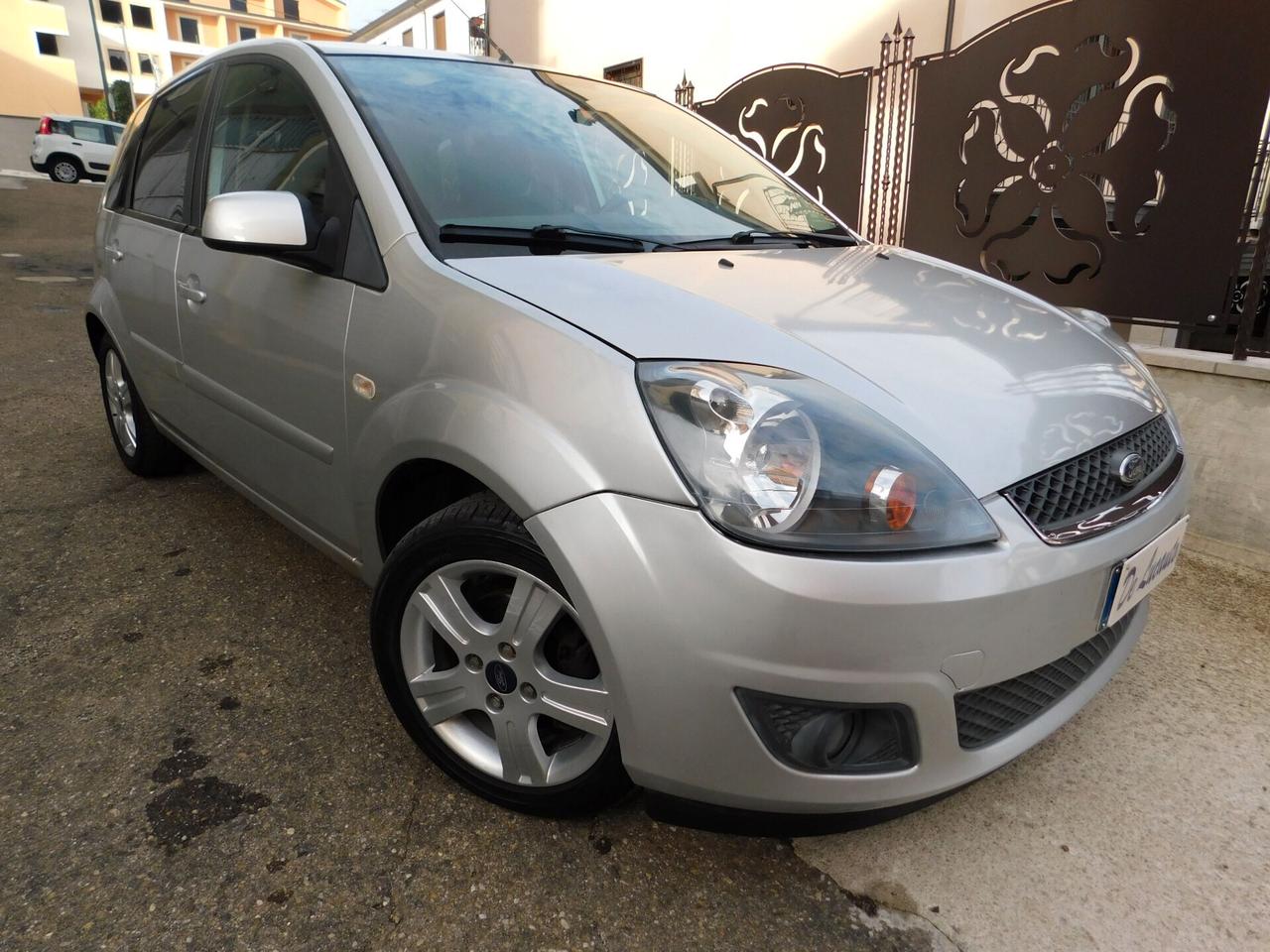 FIESTA 1.4 TDCi 50Kw 5porte Titanium