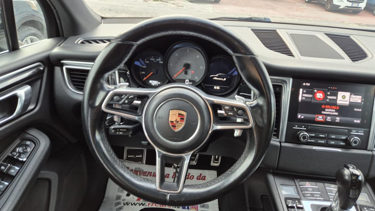 Porsche Macan s