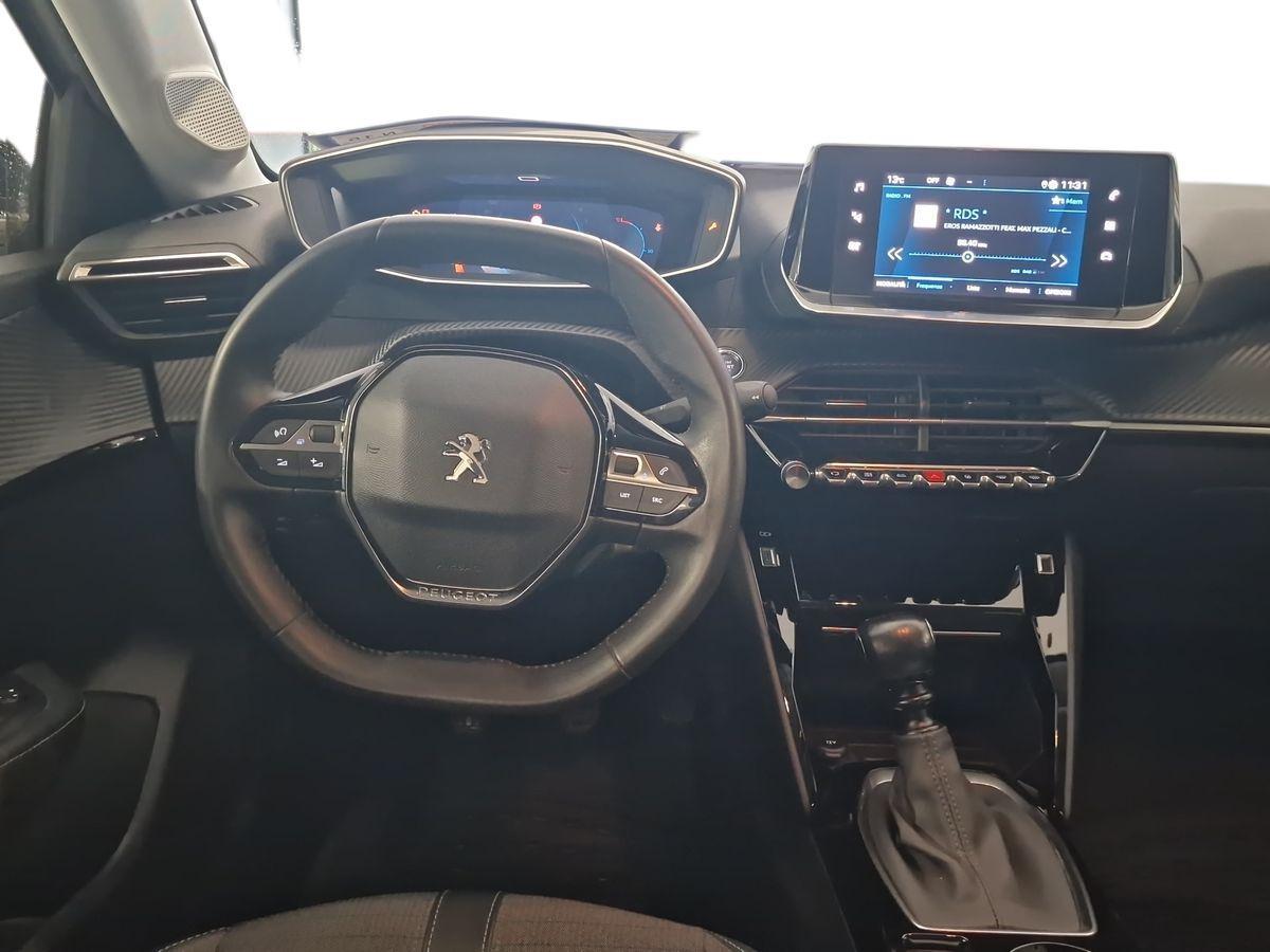 PEUGEOT 208 1.5 GT-LINE