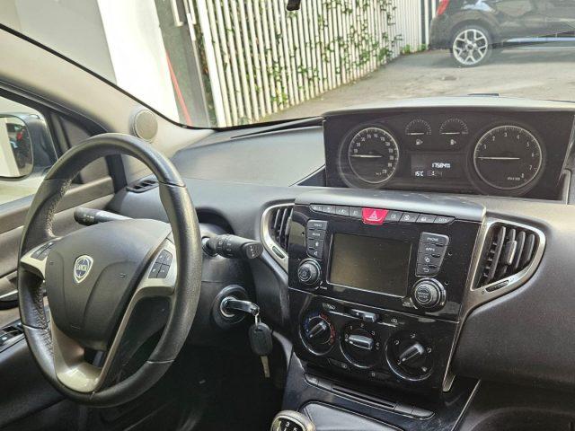 LANCIA Ypsilon 1.0 FireFly 5 p S&S Hybrid Ecochic Gold da ?139,00