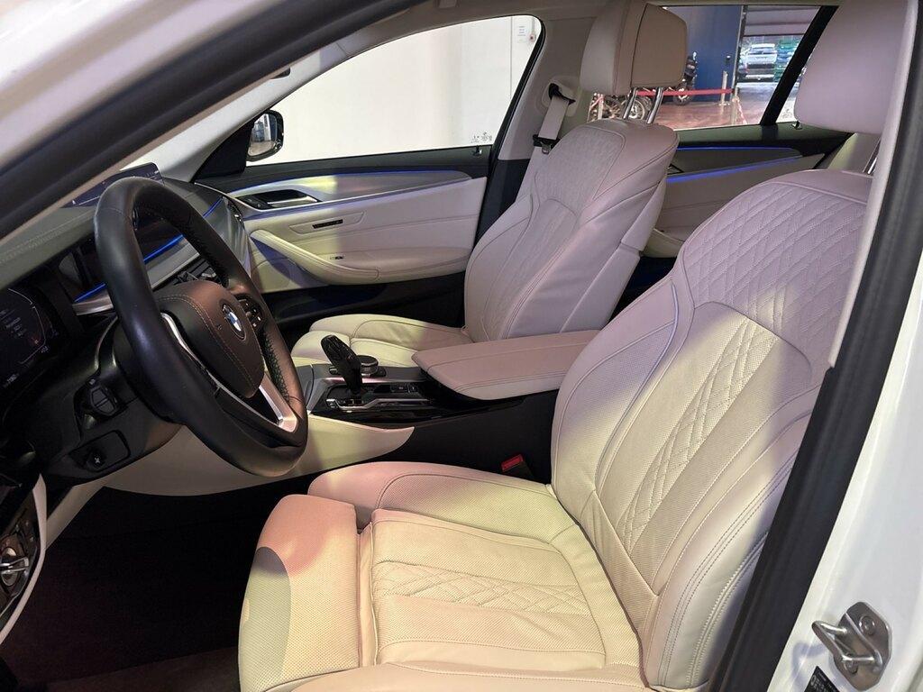 BMW Serie 5 Touring 530 d Mild Hybrid 48V Business xDrive Steptronic