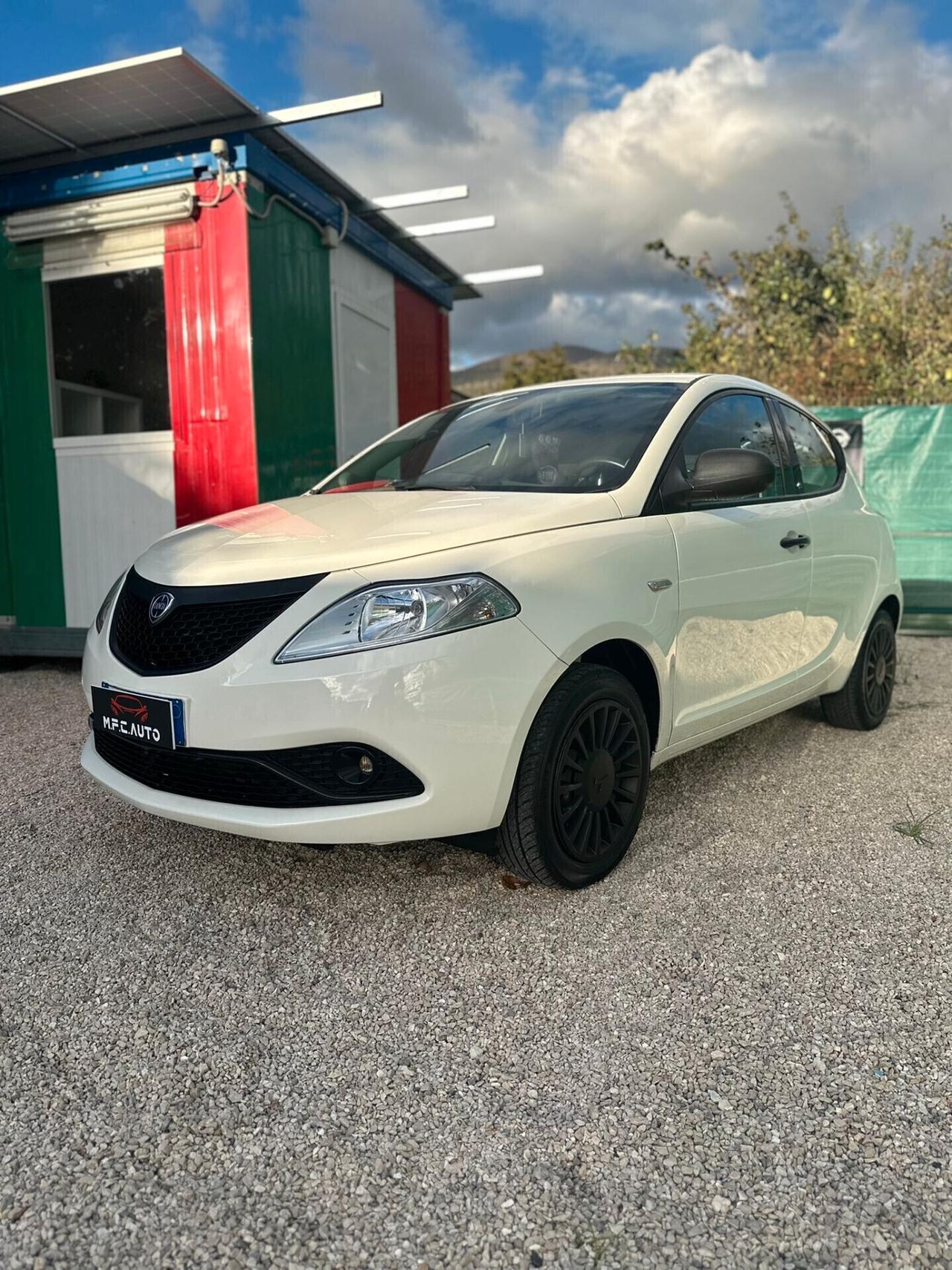 Lancia Ypsilon 1.2 Ecochic BLOCKSHAFT!!!