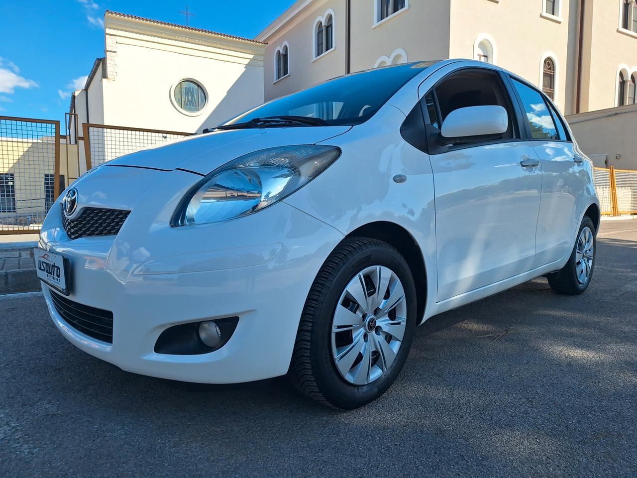 Toyota Yaris 1.0 5 porte SOL PERFETTA CERTIFICATA