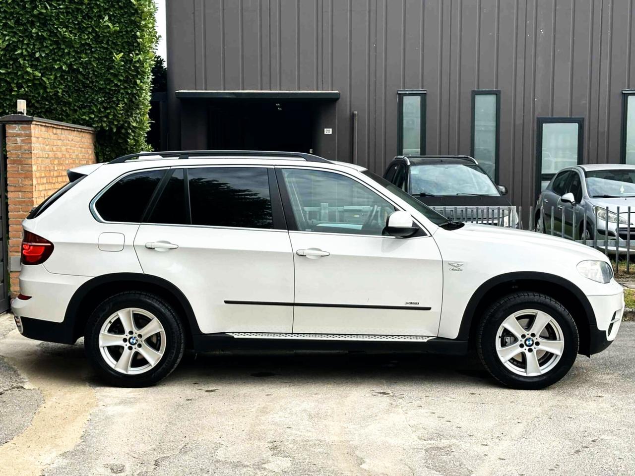 BMW X5 3.0d-4x4-245cv-RESTYLING-147.000KM-GARANZIA