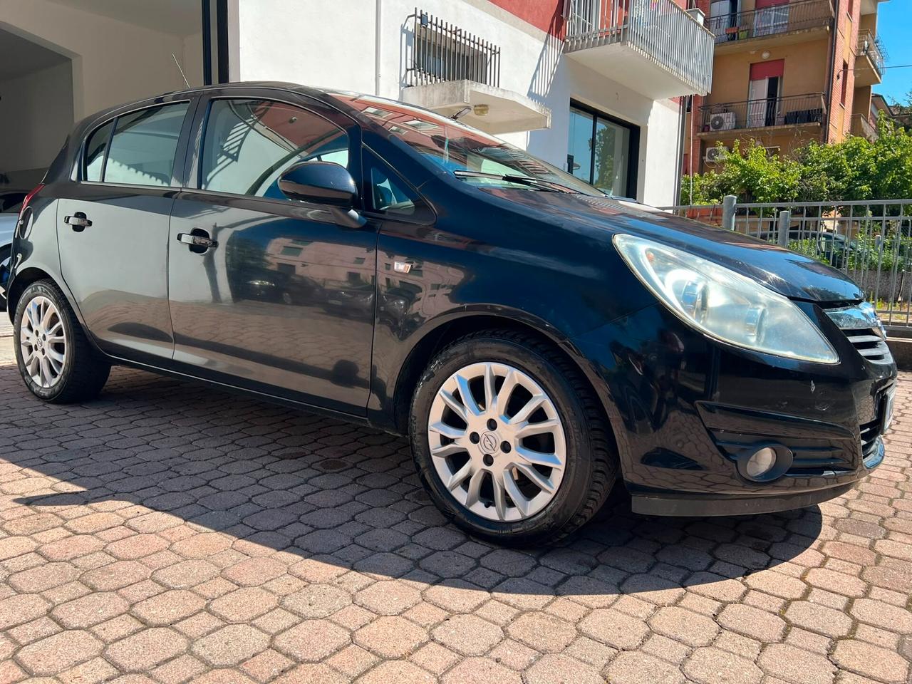 Opel Corsa 1.2 Edition Benzina/Metano