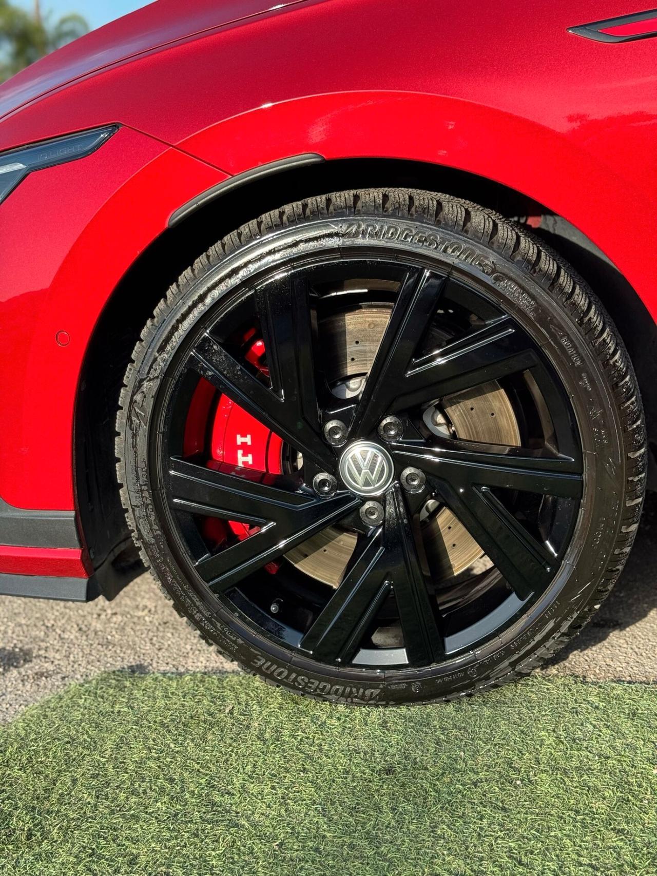Volkswagen Golf GTI 2.0 TSI DSG CLUBSPORT