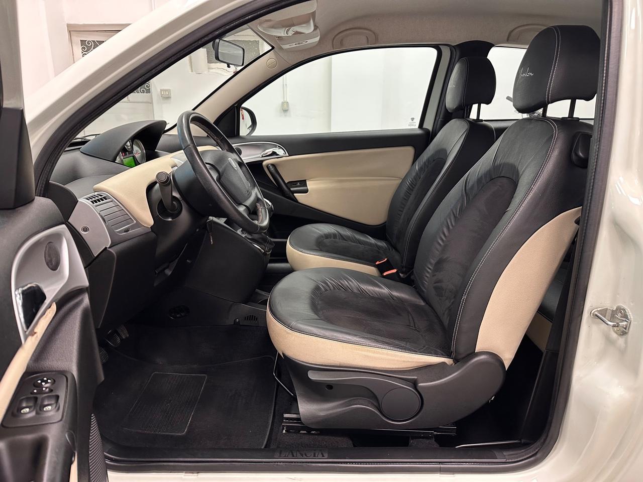 Lancia Ypsilon 1.2 Platino