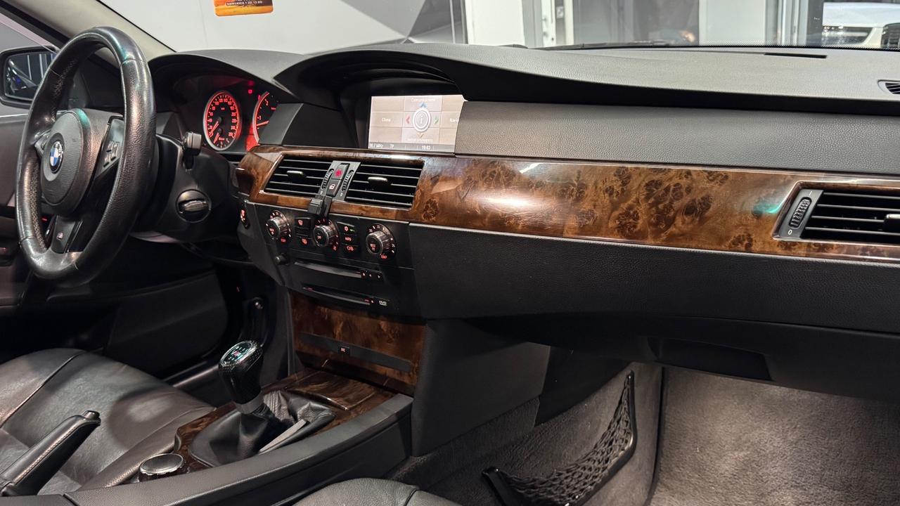 Bmw Serie 5 525d cat Msport-2006