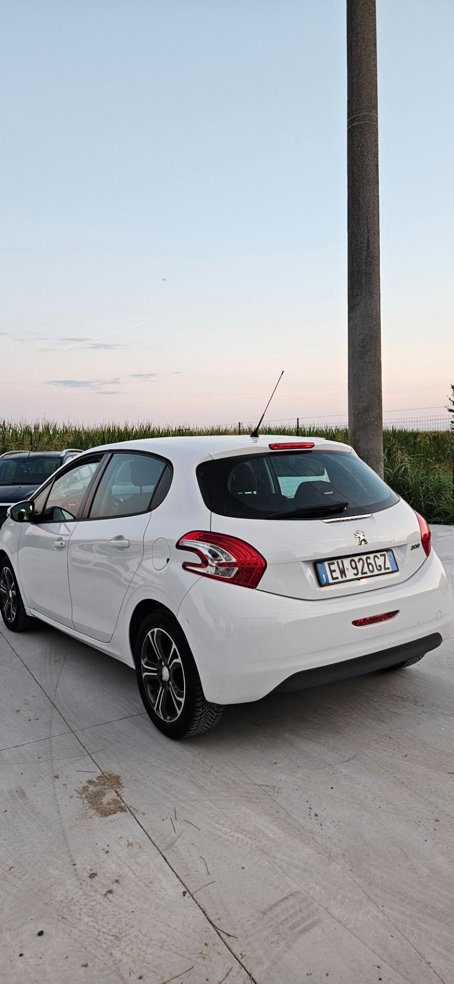 Peugeot 208 1.2 VTi 82 CV 5 porte Active