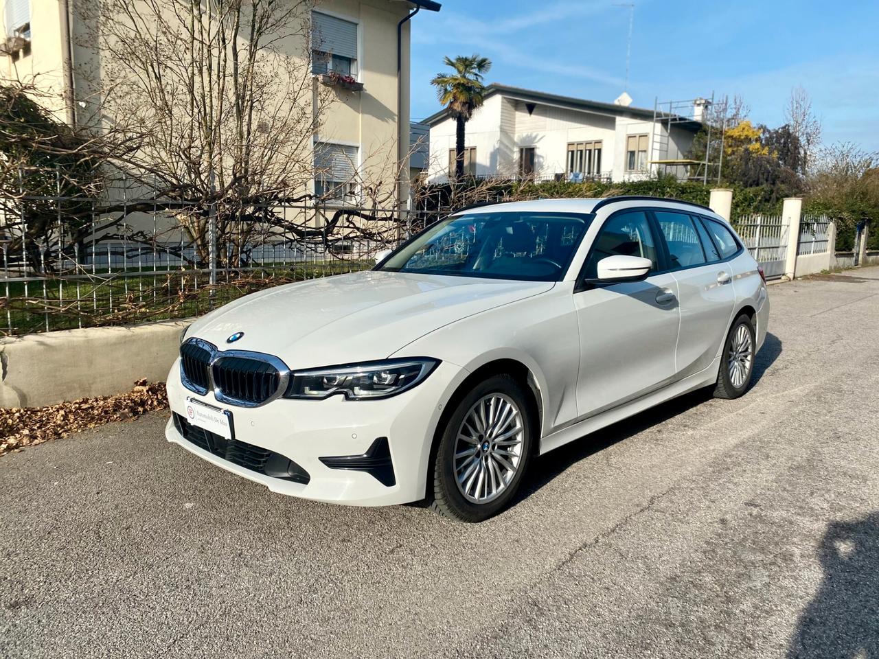 BMW 320 d Touring mhev 48V auto 190cv