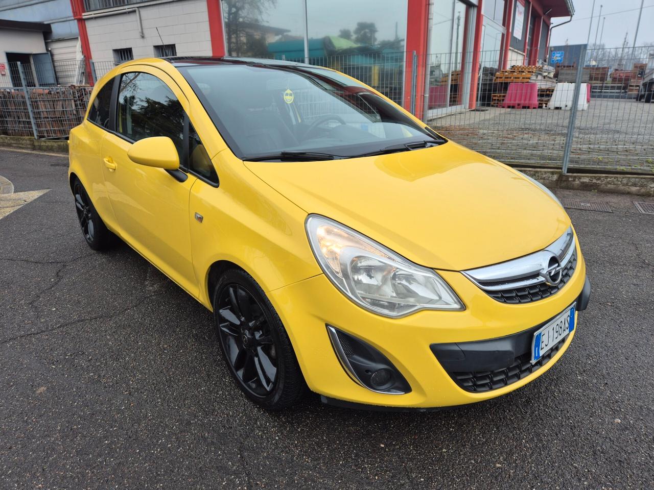 Opel Corsa 1.4 16V 3 porte b-color Euro 5