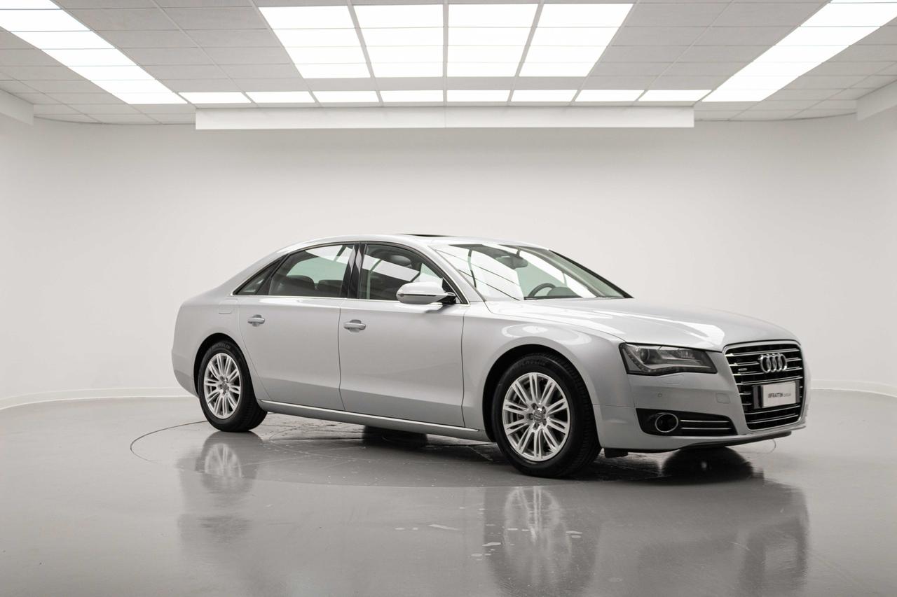 AUDI A8 L 4.2 V8 FSI QUATTRO TIPTRONIC