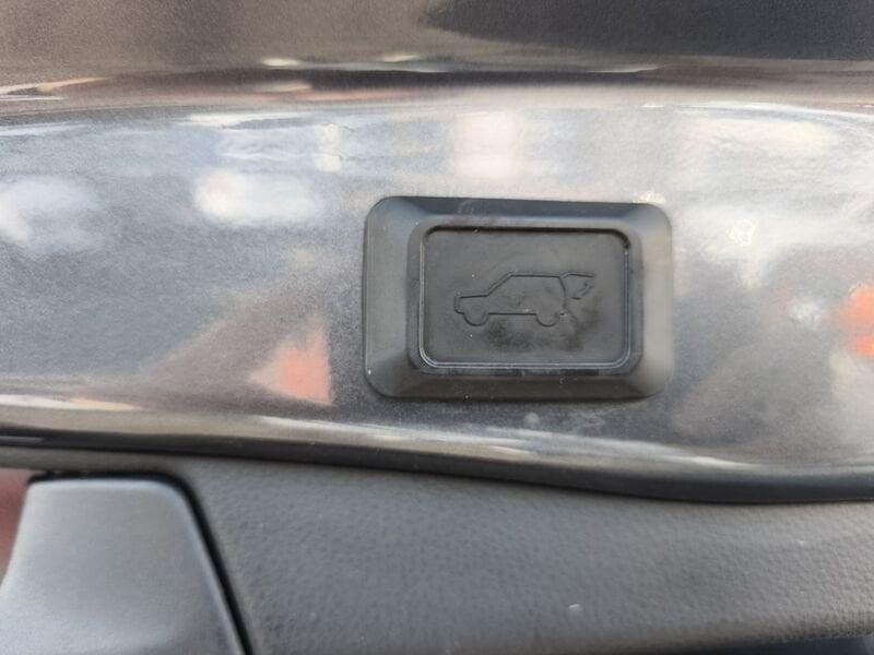 Toyota RAV4 V 2019 2.5 vvt-ie h Lounge awd-i 222cv e-cvt