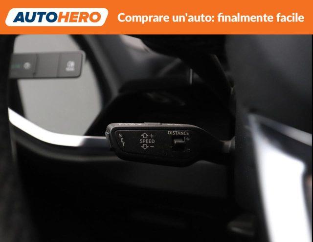 AUDI Q3 35 TDI S line edition