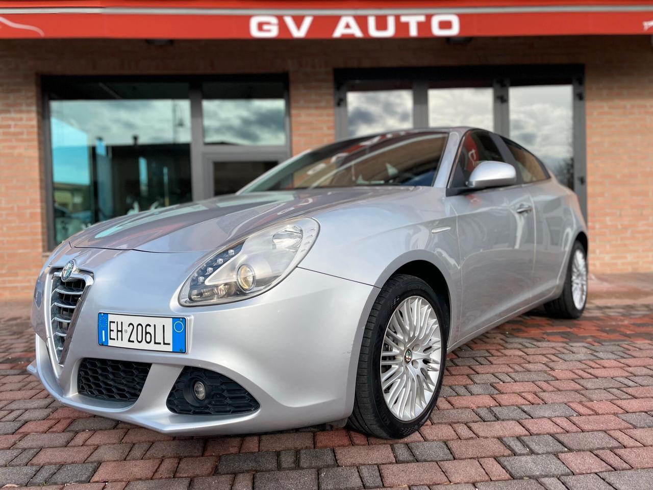 Alfa Romeo Giulietta 2.0 JTDm-2 140 CV Exclusive !!! NEOPATENTATI !!!