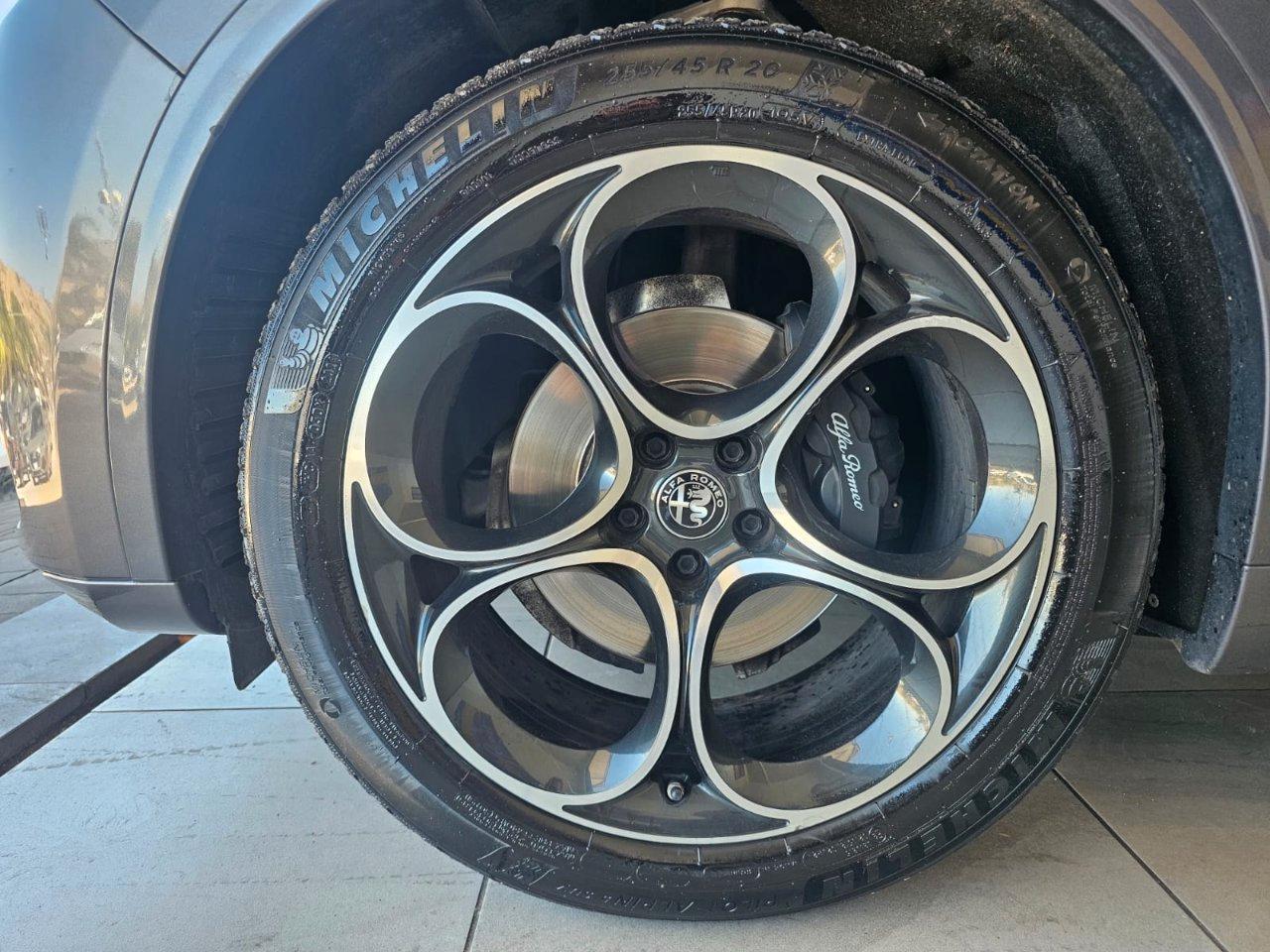 Alfa Romeo Stelvio STELVIO 2.2 VELOCE Q4 210cv auto my19